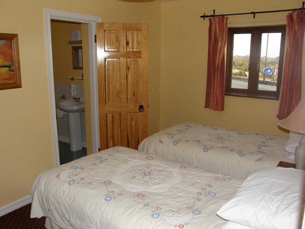 Mellottes B&B Cornamona Habitación foto